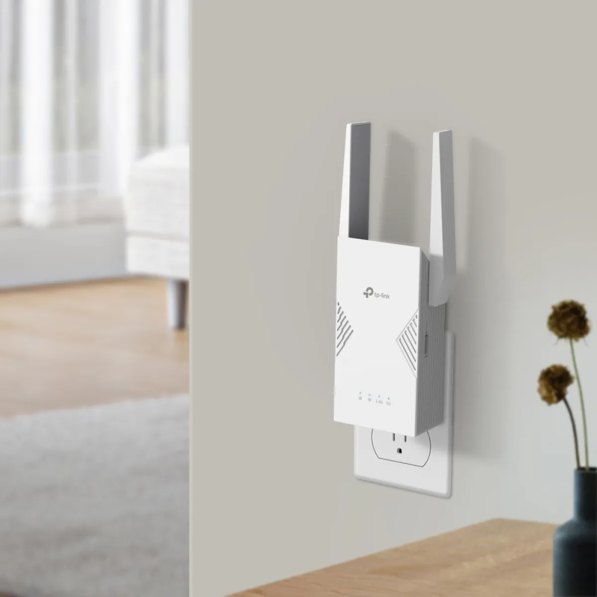 TP-Link RE235BE / BE3600 Двухдиапазонный усилитель сигнала Wi-Fi 7 с EasyMesh, MLO и портом 2.5GbE