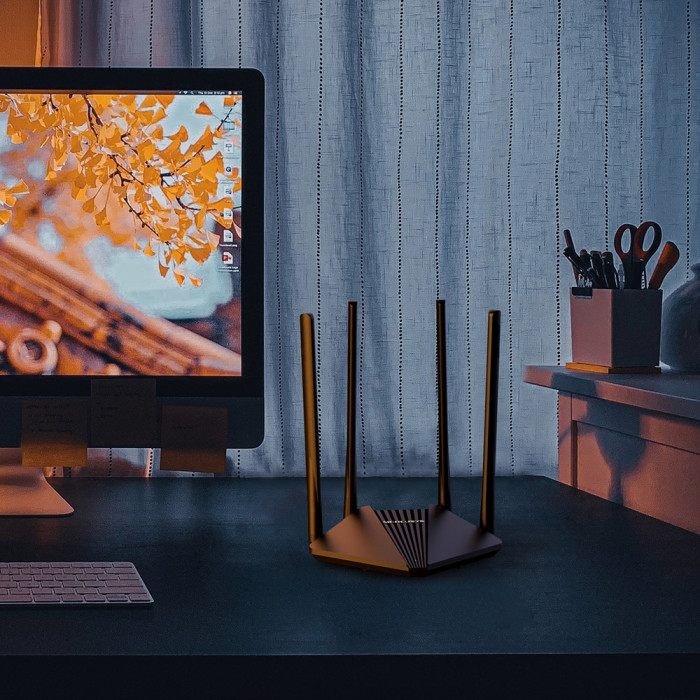 Mercusys MR1200G AC1200 Dual-Band Wi-Fi Gigabit Router