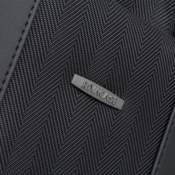 Сумка для ноутбука 15.6" RivaCase 8135 / Black