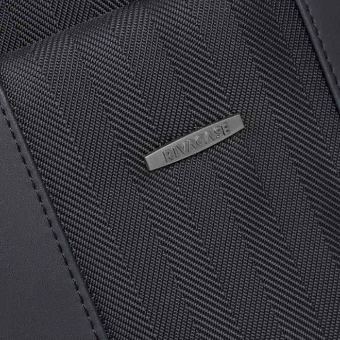 Сумка для ноутбука 15.6" RivaCase 8135 / Black
