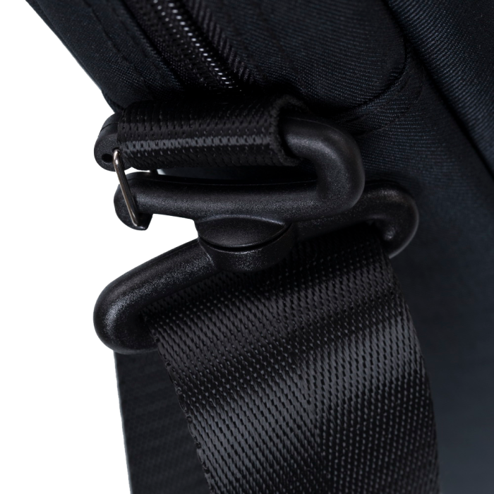 Сумка для ноутбука 15.6" RivaCase 8335 / Black