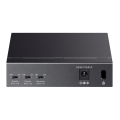 TP-Link TL-SF1005LP / Неуправляемый PoE-коммутатор (4 порта PoE+ 10/100 Мбит/с, 1 порт 10/100 Мбит/с без РоЕ)