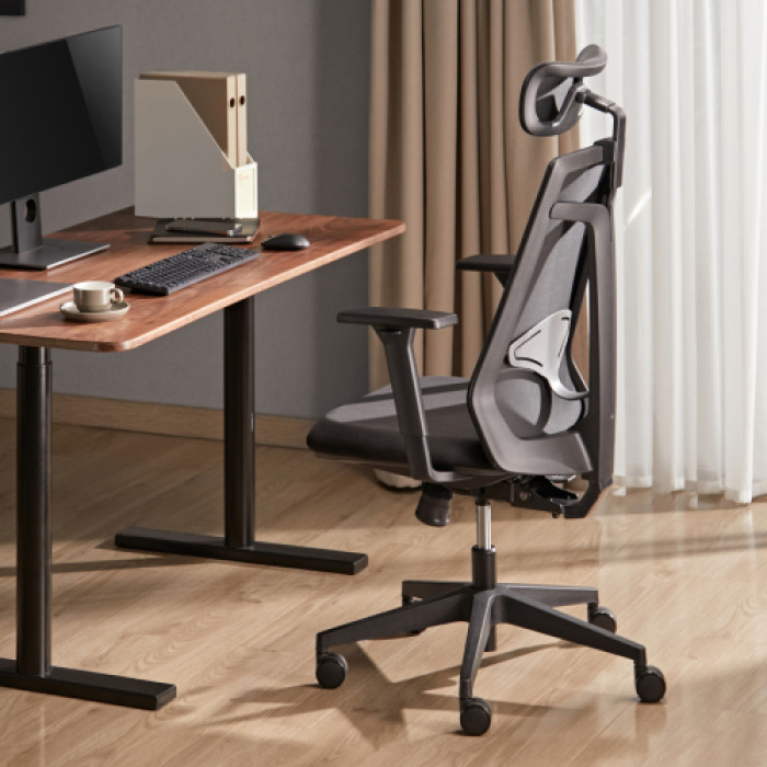 Кресло офисное LUMI CH05-40 Chair / Black